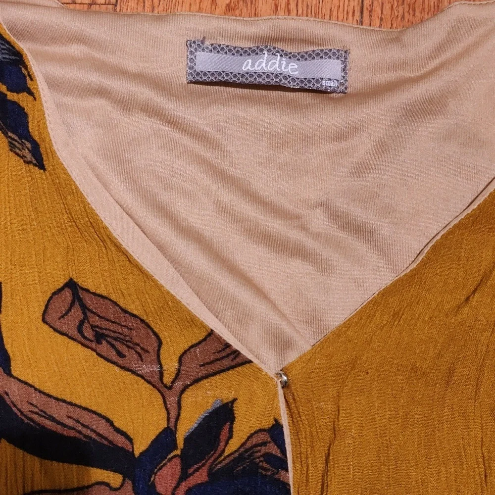 🌼Mustard Floral Romper
